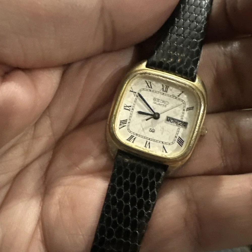 Working Vintage Seiko SQ Womens Watch Quartz 3423-5100 New Battery & Strap 24mm